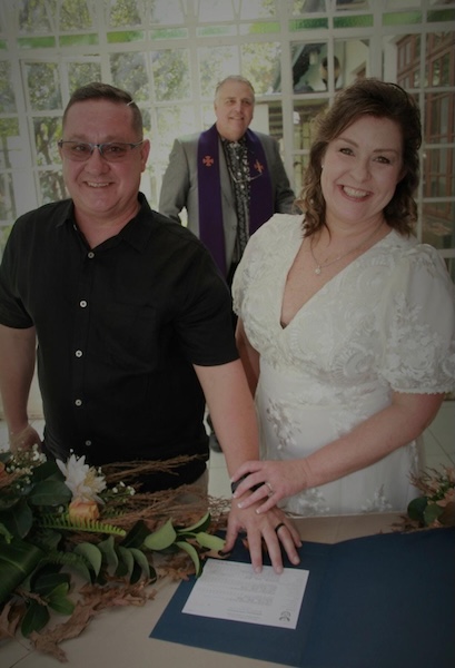 Wedding ceremony by Dr. Gerrit Rademeyer in Goukamma