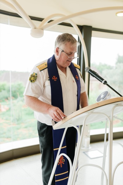 Wedding ceremony by Dr. Gerrit Rademeyer in Goukamma