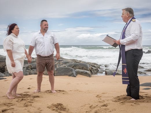 Wedding ceremony by Dr. Gerrit Rademeyer in Goukamma